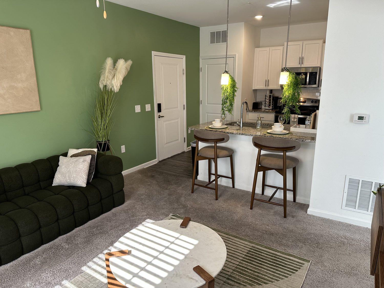 Entry and dining, post-turn, 1:06 PM — entry and dining area guest-ready